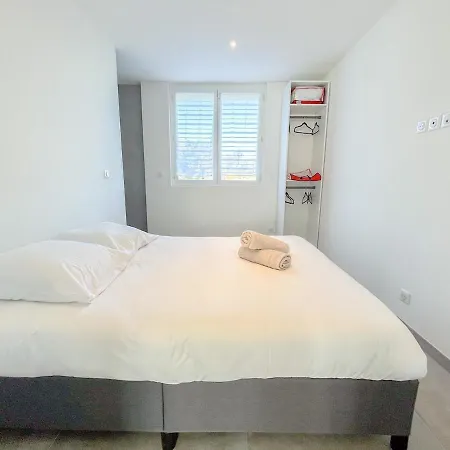 3 Avec Terrasse Et Parking A